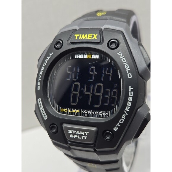Timex Ironman Classic 30 Lap Watch 44mm Indiglo WR100M New Battery Quartz Mens - Picture 4 of 11
